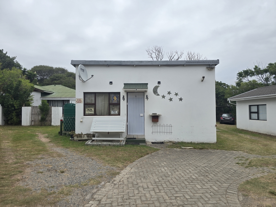 10 Bedroom Property for Sale in West Bank Eastern Cape